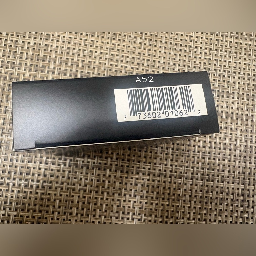 MAC Cosmetics Studio Fix Powder Plus Foundation NW15 - Picture 3 of 3
